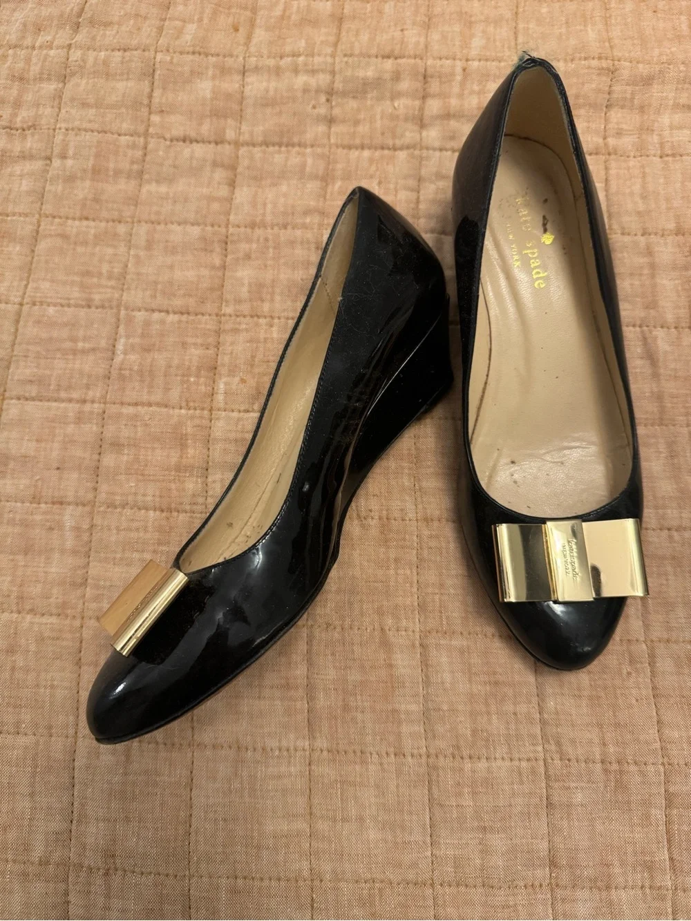 kate spade New York Black Patent Leather Bow Ballet kitten heels